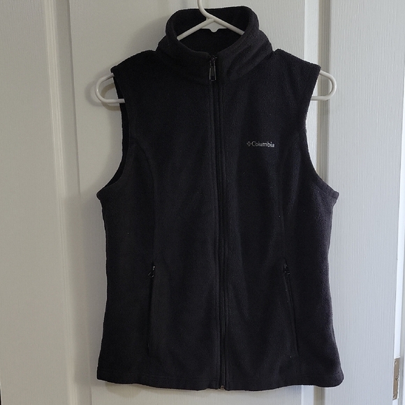 Columbia Jackets & Blazers - Columbia Black Fleece Vest